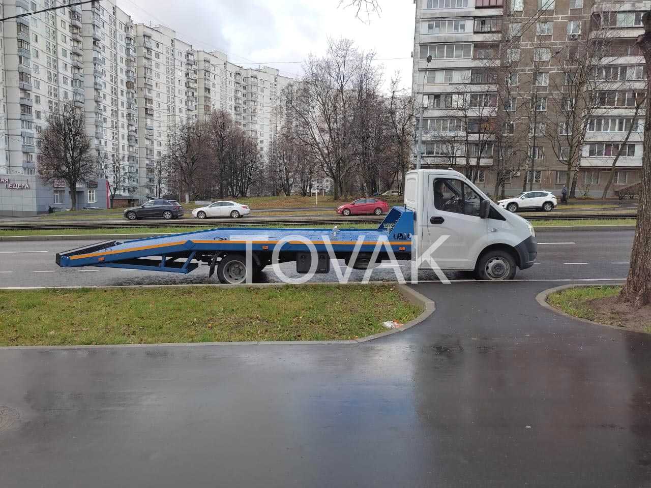 Эвакуатор на Варшавском шоссе в Москве